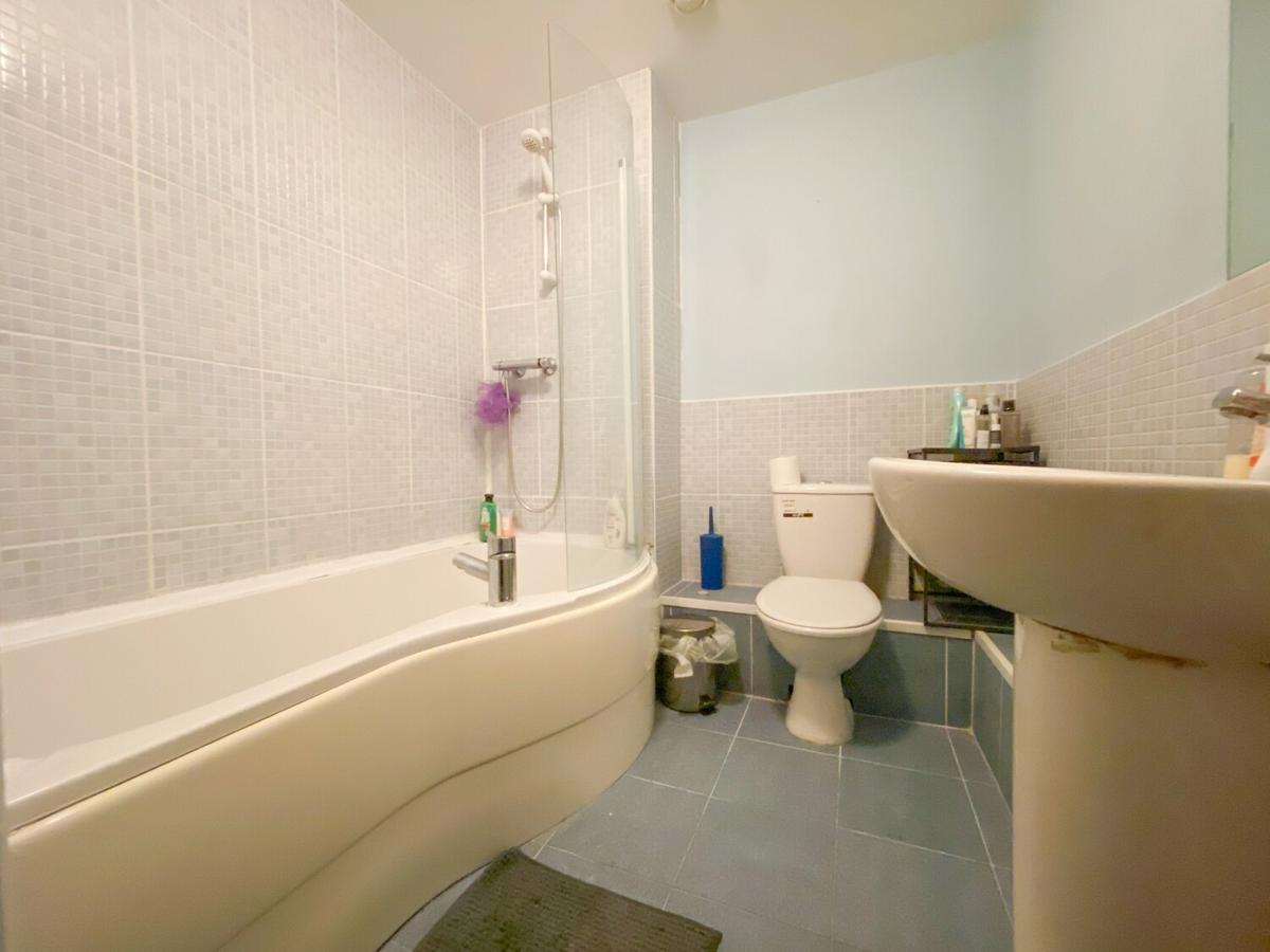 2 bedroom apartment for rent The Grand, Westgate Street, Cardiff, CF10