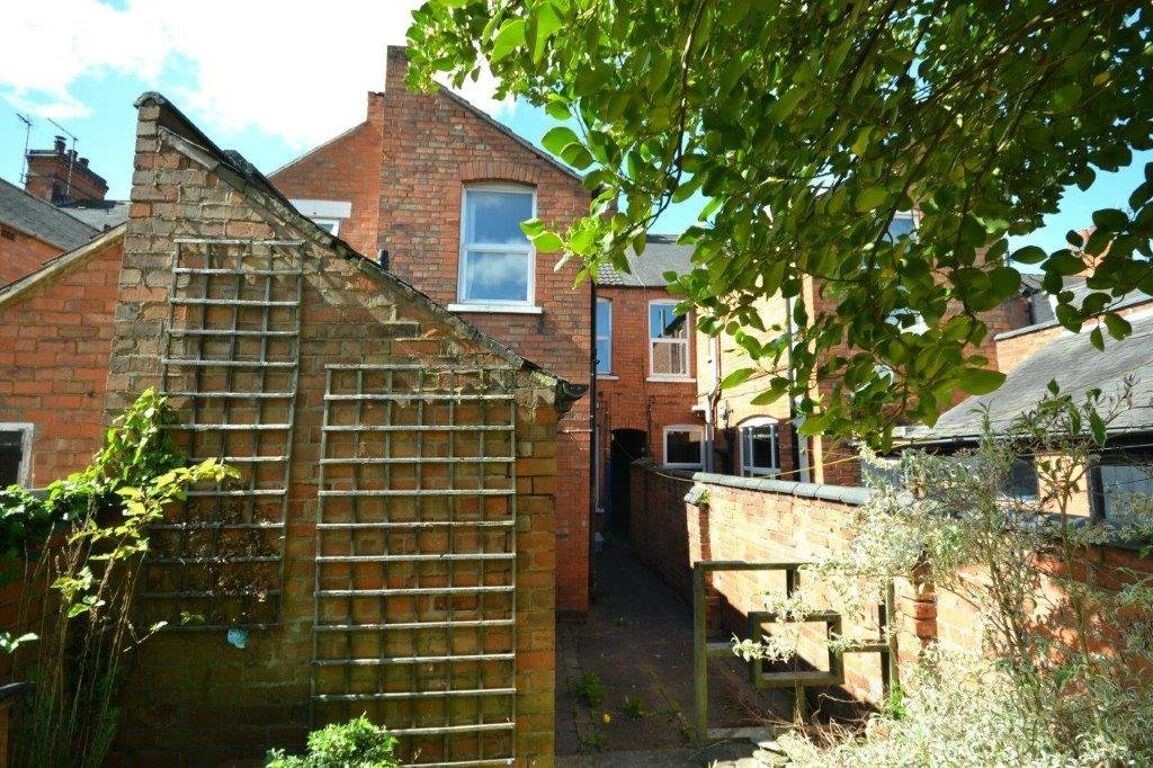 4 bedroom house for rent Lytton Road, Leicester, LE2 1WJ UniHomes