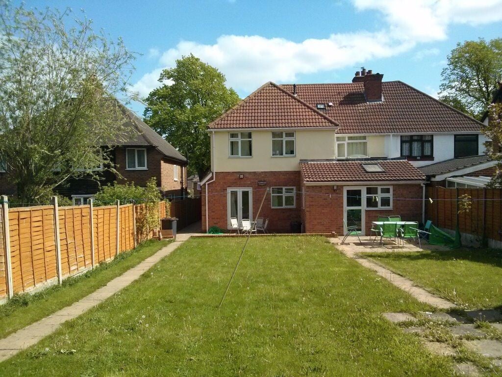 2 bedroom house for rent Gibbins Road, Birmingham, B29 6QR UniHomes