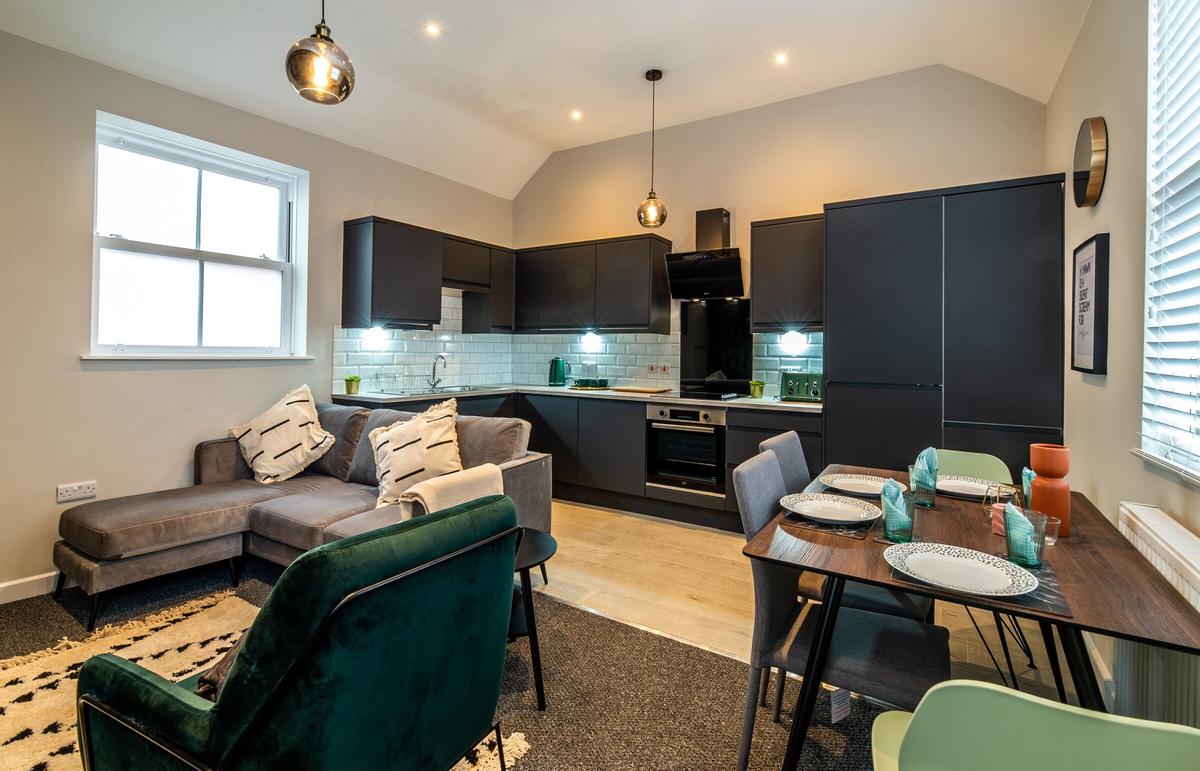 4 bedroom apartment for rent North Sherwood Street, Nottingham, NG1 4FJ