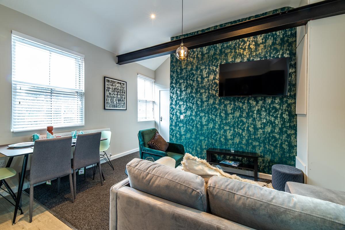 4 bedroom apartment for rent North Sherwood Street, Nottingham, NG1 4FJ