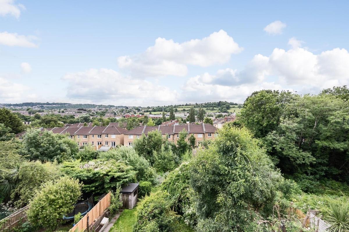 7 bedroom house for rent Newbridge Road, Bath, BA1 3HG UniHomes