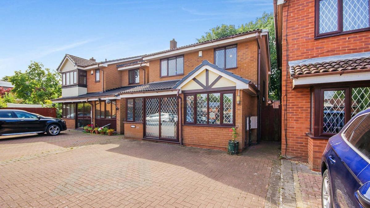 5 bedroom house for rent St Andrews Road Birmingham, B9 4NB UniHomes