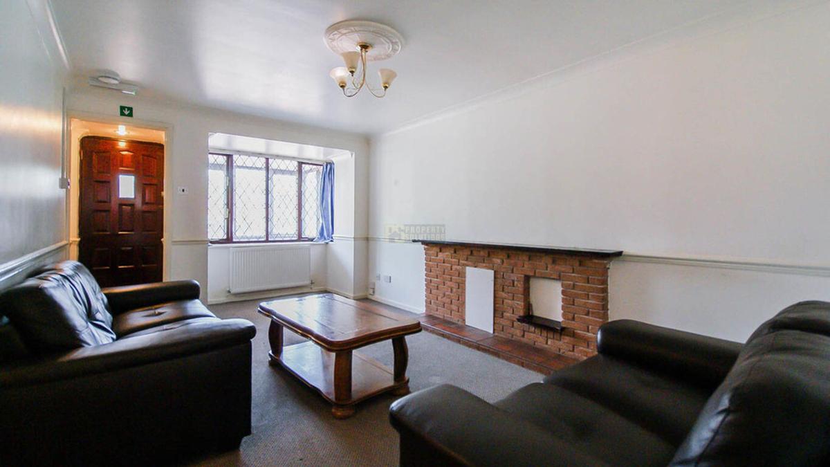 5 bedroom house for rent St Andrews Road Birmingham, B9 4NB UniHomes