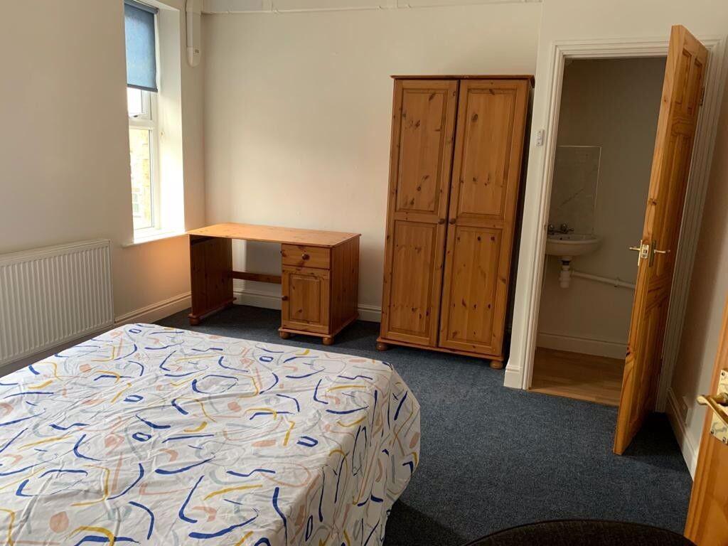 5 bedroom house for rent Springvale Road, Sheffield, S10 1LL UniHomes