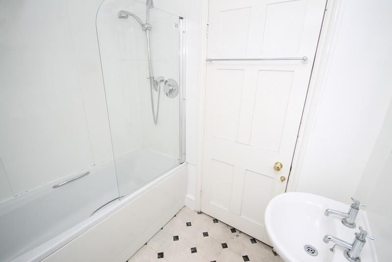 2 bedroom apartment for rent Grove Street, Bath, BA2 6PJ UniHomes