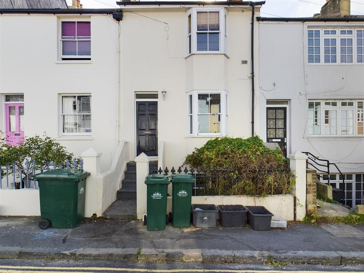 5 bedroom house for rent Hanover Terrace, Brighton, BN2 9SN UniHomes