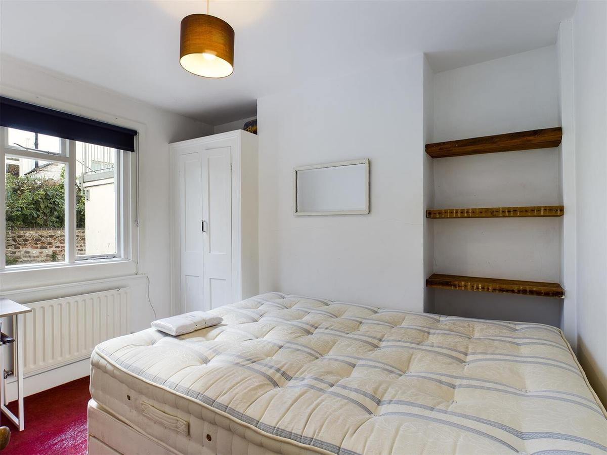 5 bedroom house for rent Hanover Terrace, Brighton, BN2 9SN UniHomes