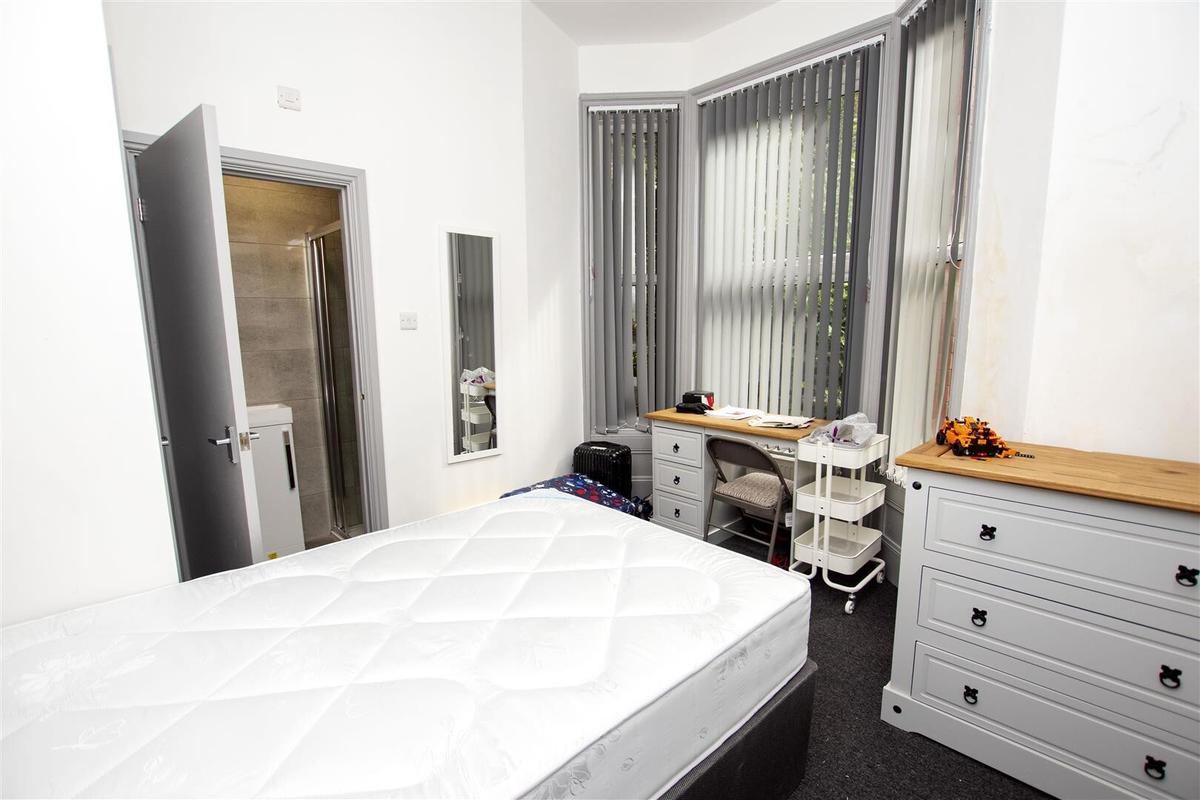 11 bedroom house for rent Oakfield Road, Birmingham, B29 7ED UniHomes