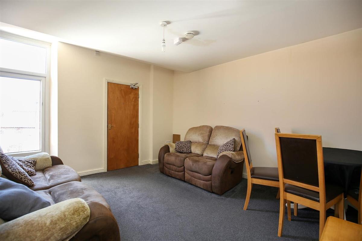 5 bedroom apartment for rent Kelvin Grove, Newcastle, NE2 1RL UniHomes
