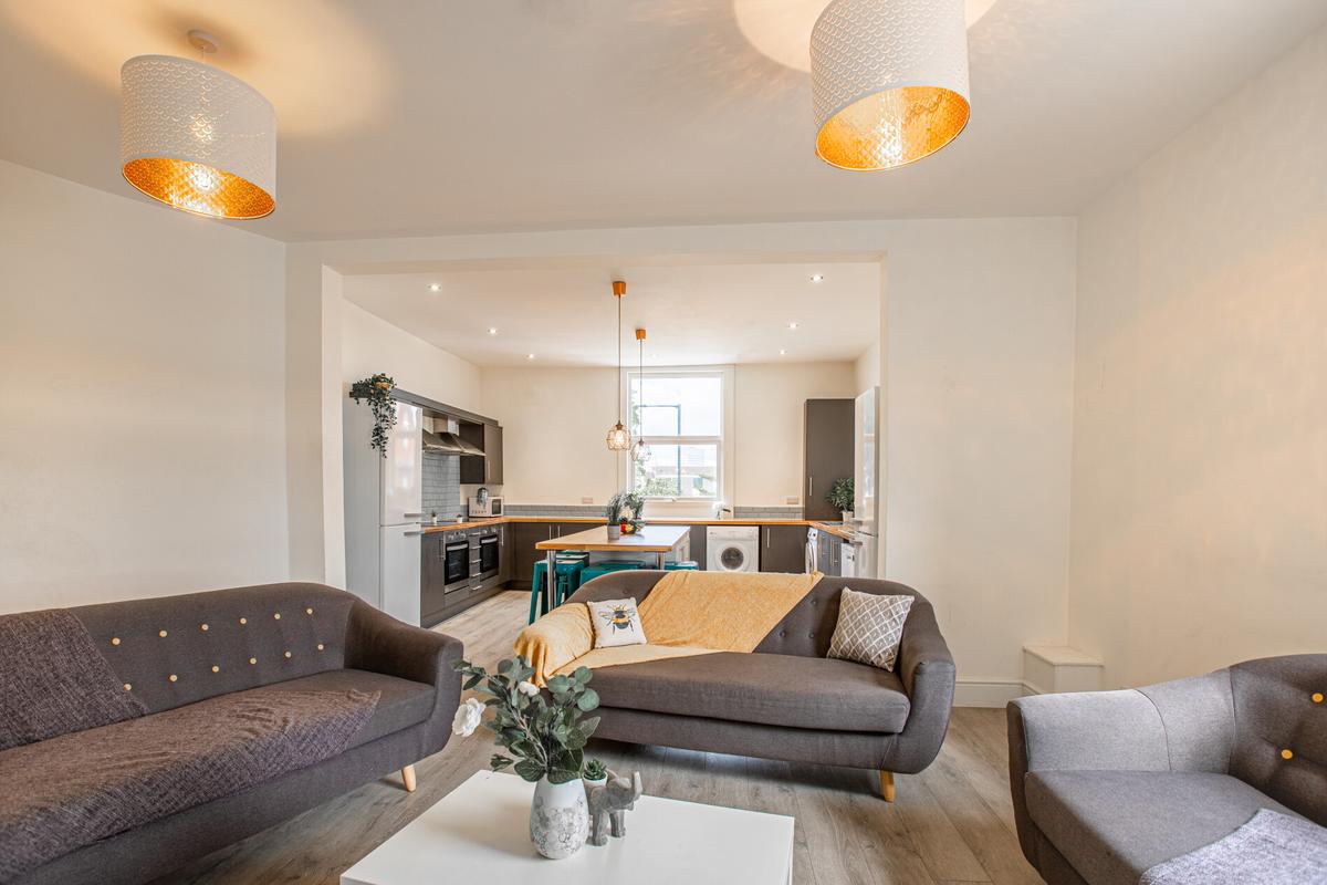 8 bedroom house for rent Glossop Road, Sheffield, S10 2PT UniHomes