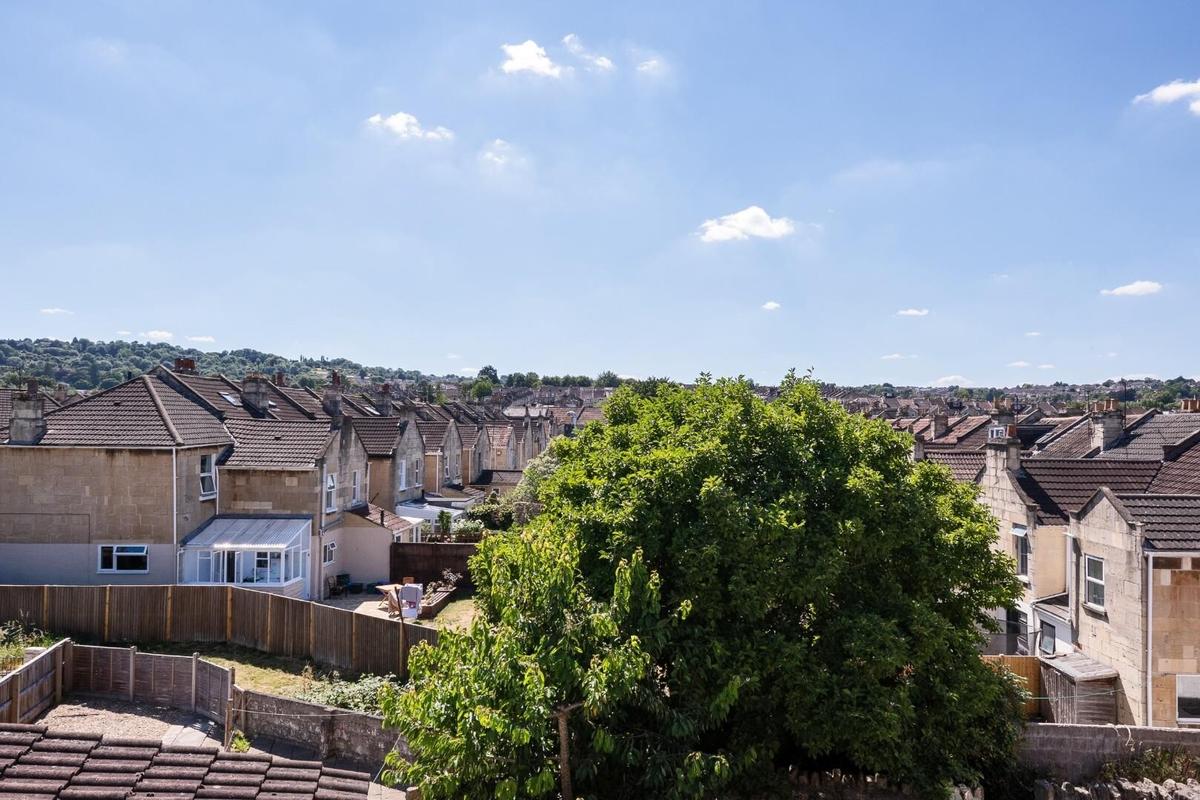 5 bedroom house for rent Stanley Road West, Bath, BA2 3HU UniHomes