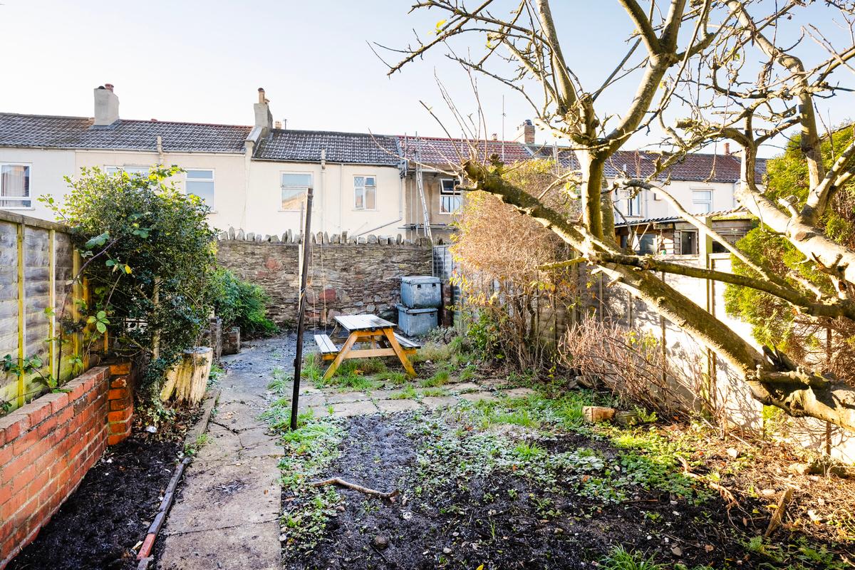 8 bedroom house for rent Lodge Causeway, Bristol, BS16 3HY UniHomes