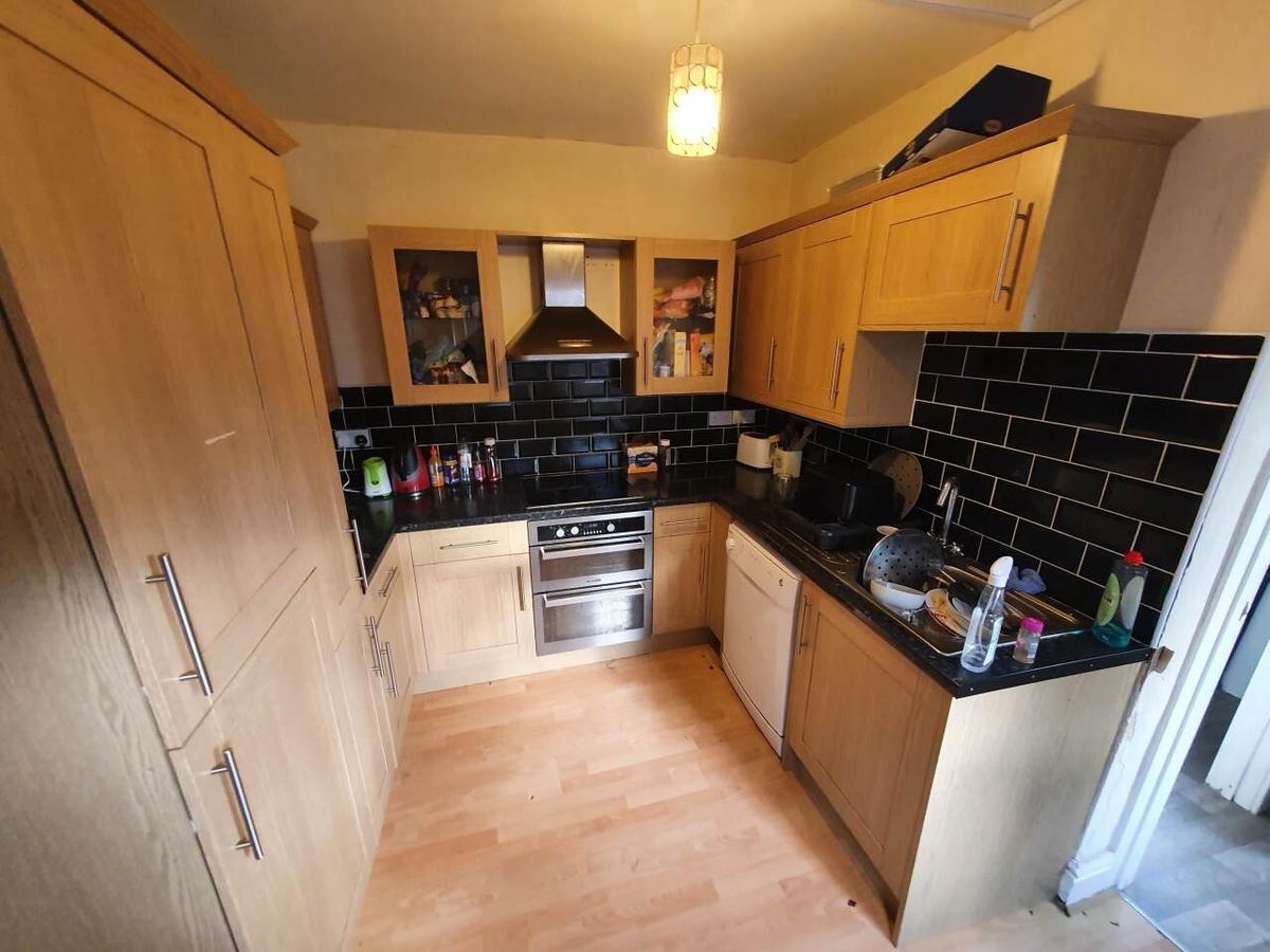 5 bedroom house for rent Mackintosh Place, Cardiff, CF24 4RT UniHomes