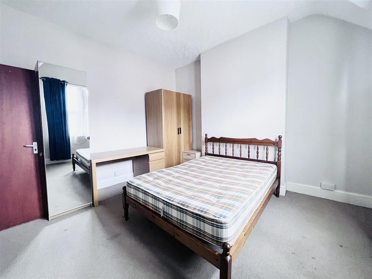 5 bedroom house for rent Burford Road, Nottingham, NG7 6BB UniHomes