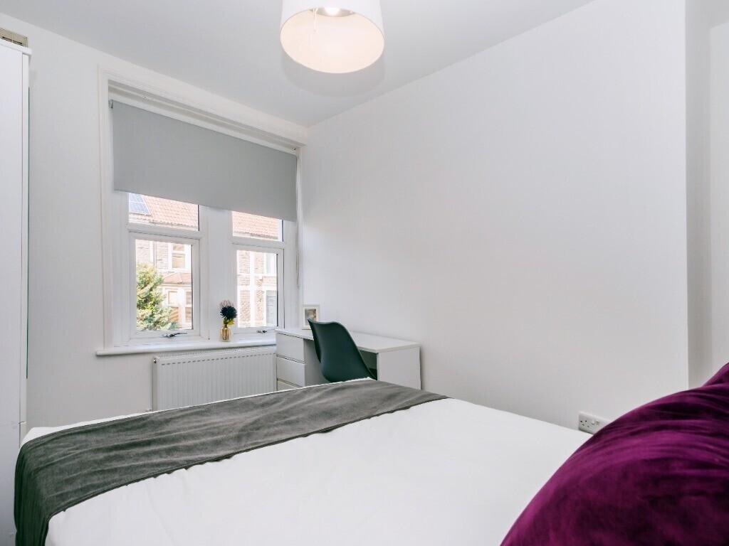 4 bedroom house for rent Pendennis Park, Bristol, BS4 4JN UniHomes