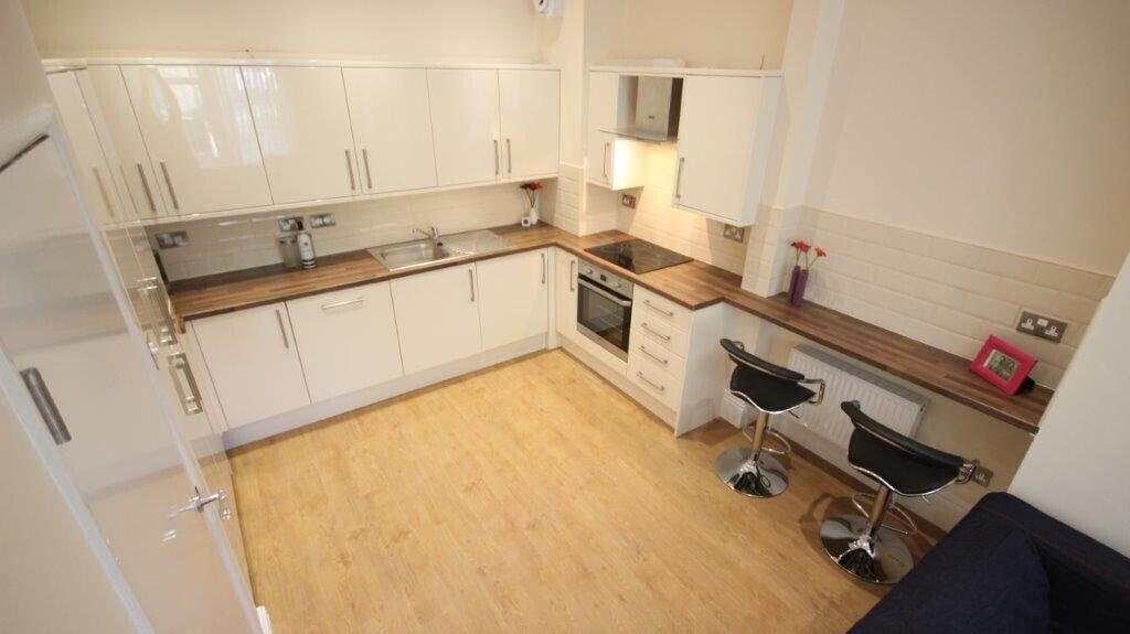 5 bedroom apartment for rent Ecclesall Road, Sheffield, S11 8NX UniHomes