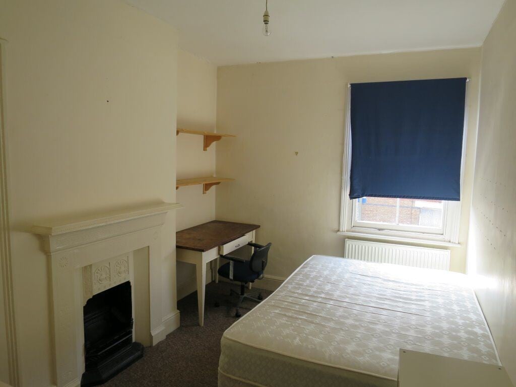 6 bedroom house for rent St Clements Street, Oxford, OX4 1AB UniHomes