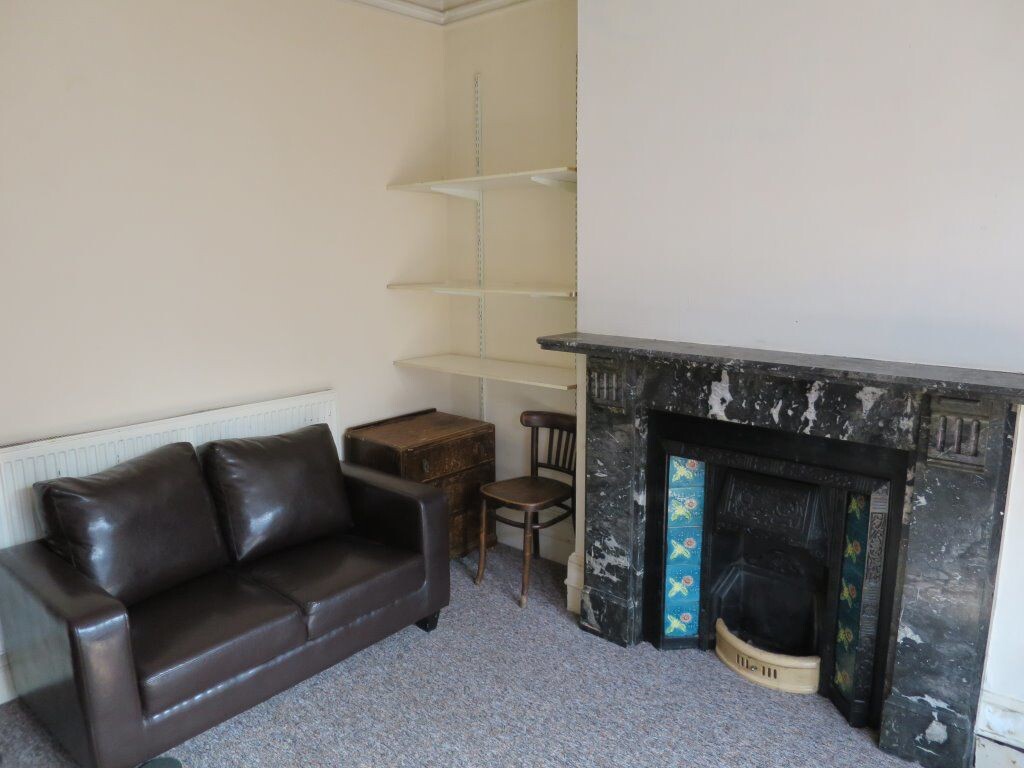 6 bedroom house for rent St Clements Street, Oxford, OX4 1AB UniHomes