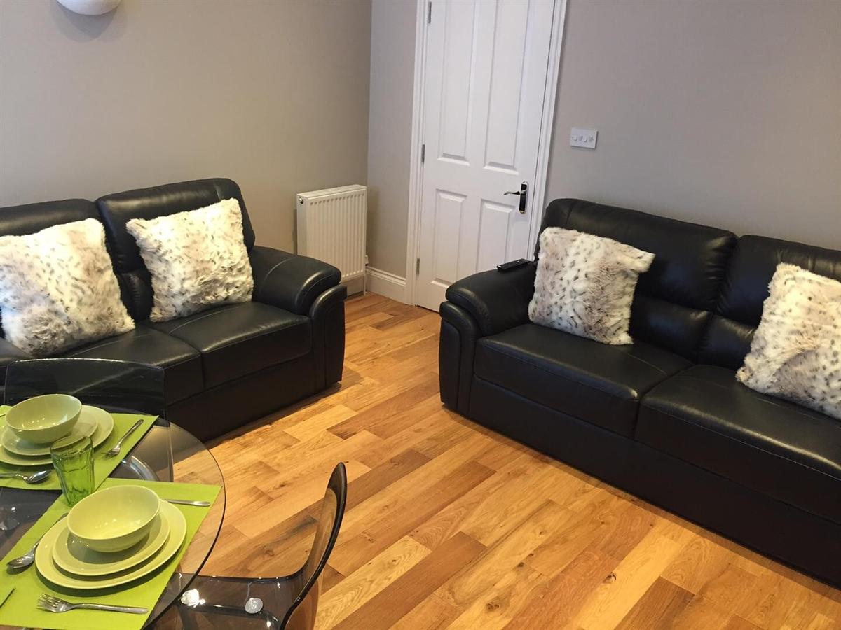 3 Bedroom Apartment For Rent Buston Terrace Newcastle NE2 2JL UniHomes 3-bedroom-apartment-for-rent-buston-terrace-newcastle-ne2-2jl-unihomes