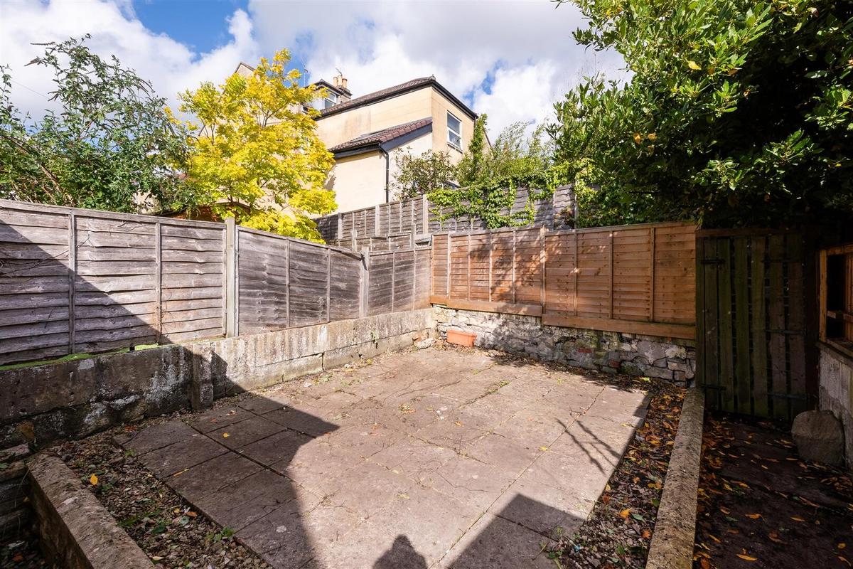 5 bedroom house for rent Cork Street, Bath, BA1 3BD UniHomes