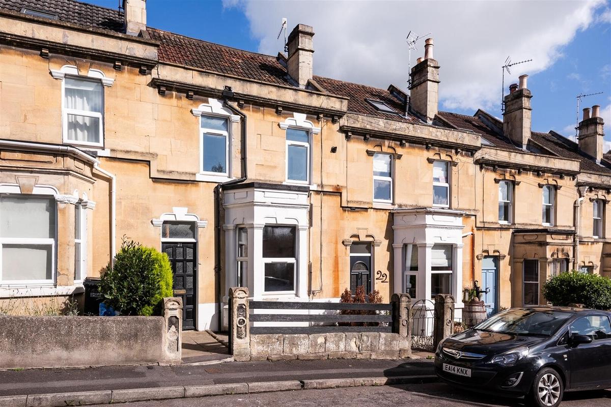5 bedroom house for rent Cork Street, Bath, BA1 3BD UniHomes