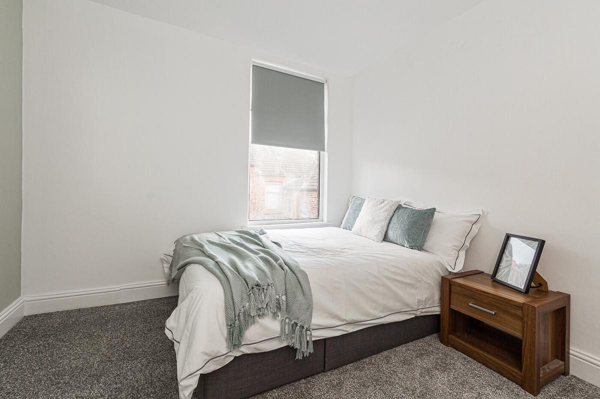 7 bedroom house for rent Peterborough Road, Liverpool, L15 9HN UniHomes