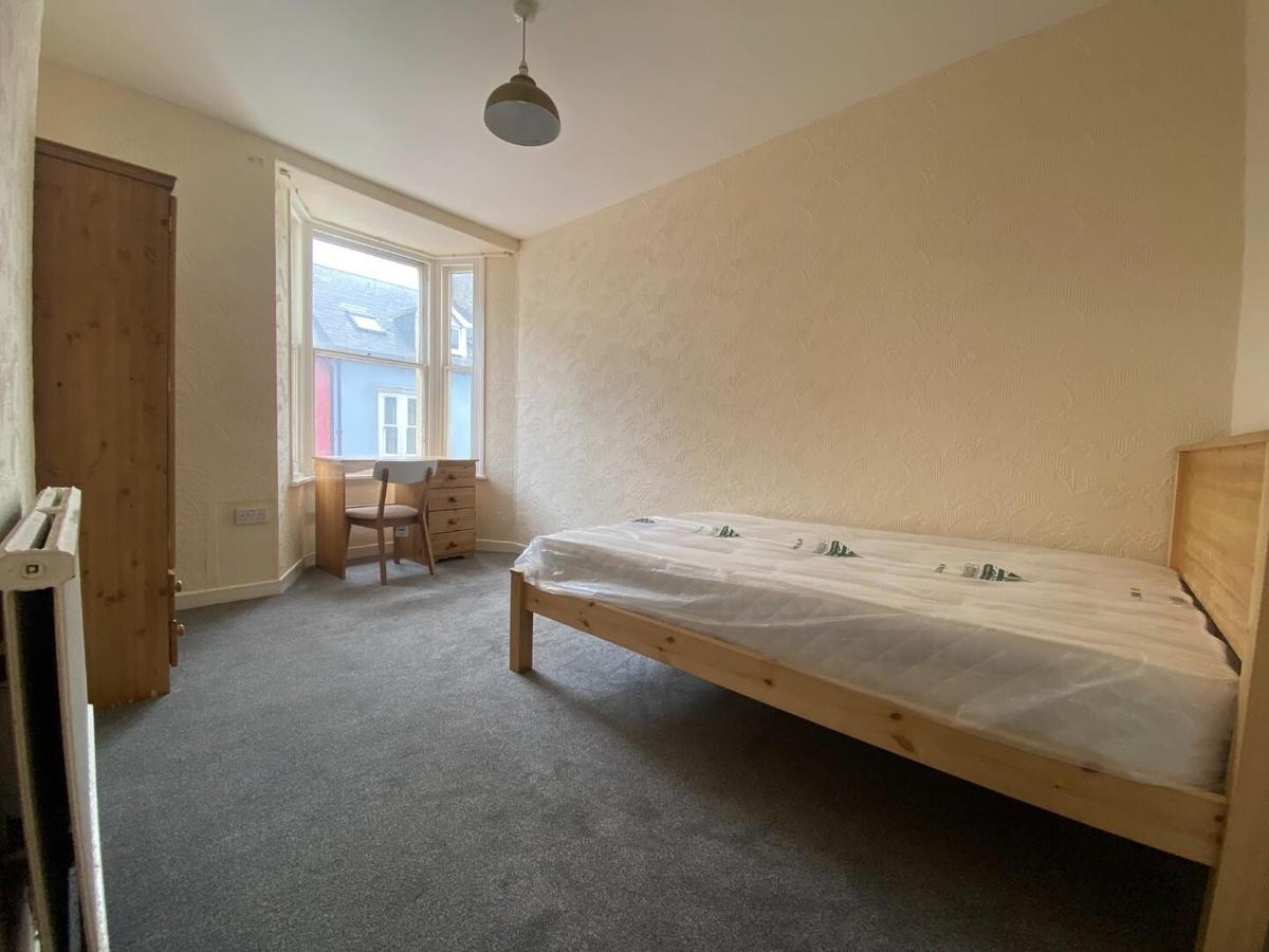 4 bedroom house for rent Bridge Street, Aberystwyth, SY23 1QB UniHomes