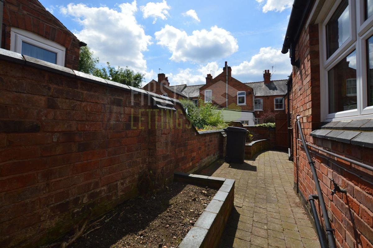 4 bedroom house for rent Lytton Road, Leicester, LE2 1WL UniHomes
