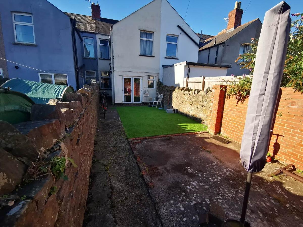 4 bedroom house for rent Lisvane Street, Cardiff, CF24 4LN UniHomes