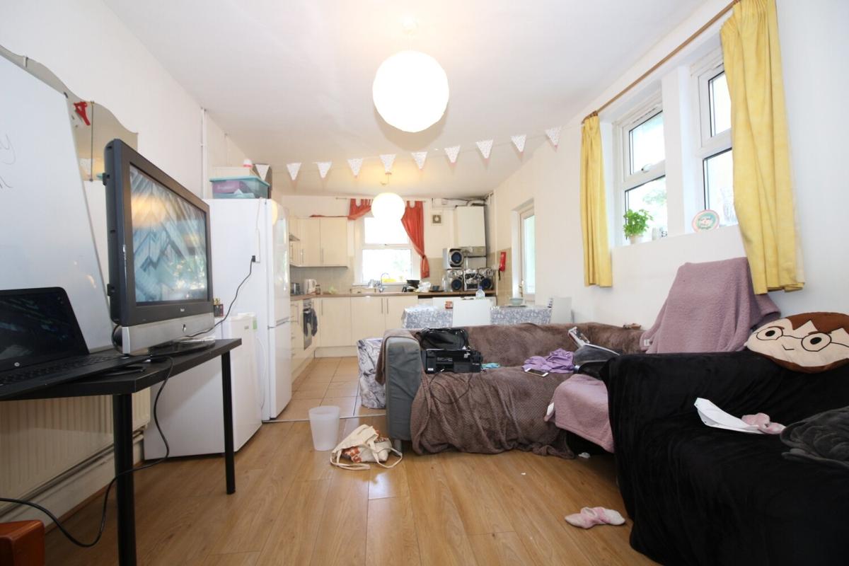 5 bedroom house for rent Llandough Street, Cardiff, CF24 4AW UniHomes