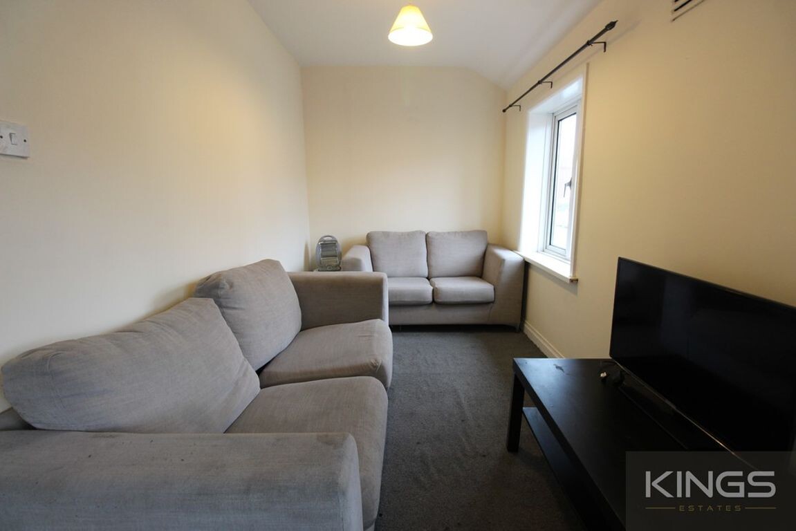 5 bedroom house for rent Broadlands Road, Southampton, SO17 3AP UniHomes