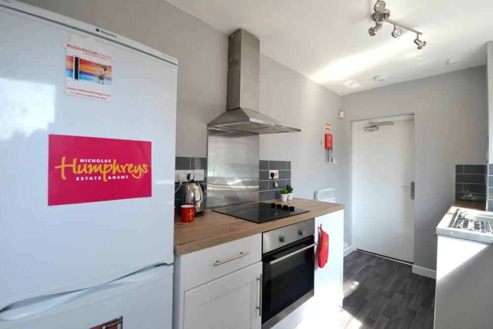 4 bedroom house for rent Dunkirk Road, Nottingham, NG7 2LF UniHomes