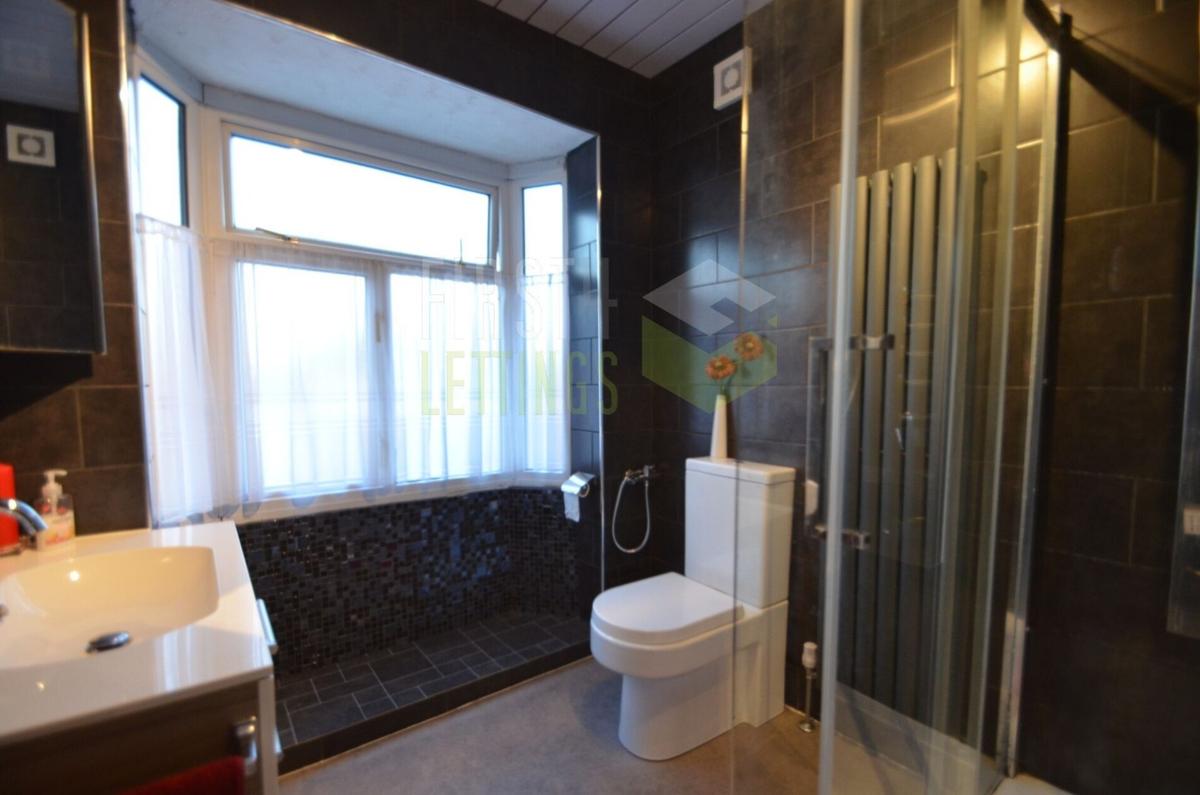 4 bedroom house for rent Baslow Road, Leicester, LE5 5HE UniHomes