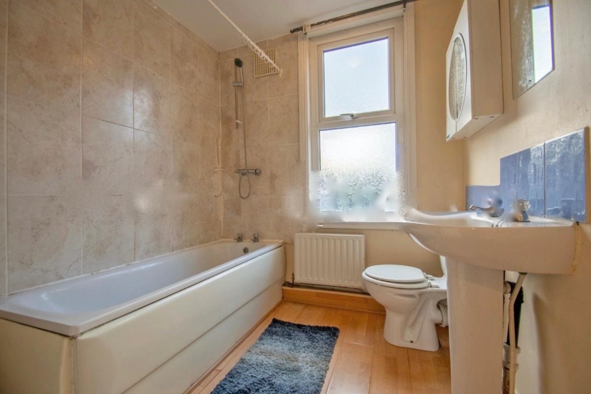 3 bedroom house for rent Lumley Road, Leeds, LS4 2NH UniHomes