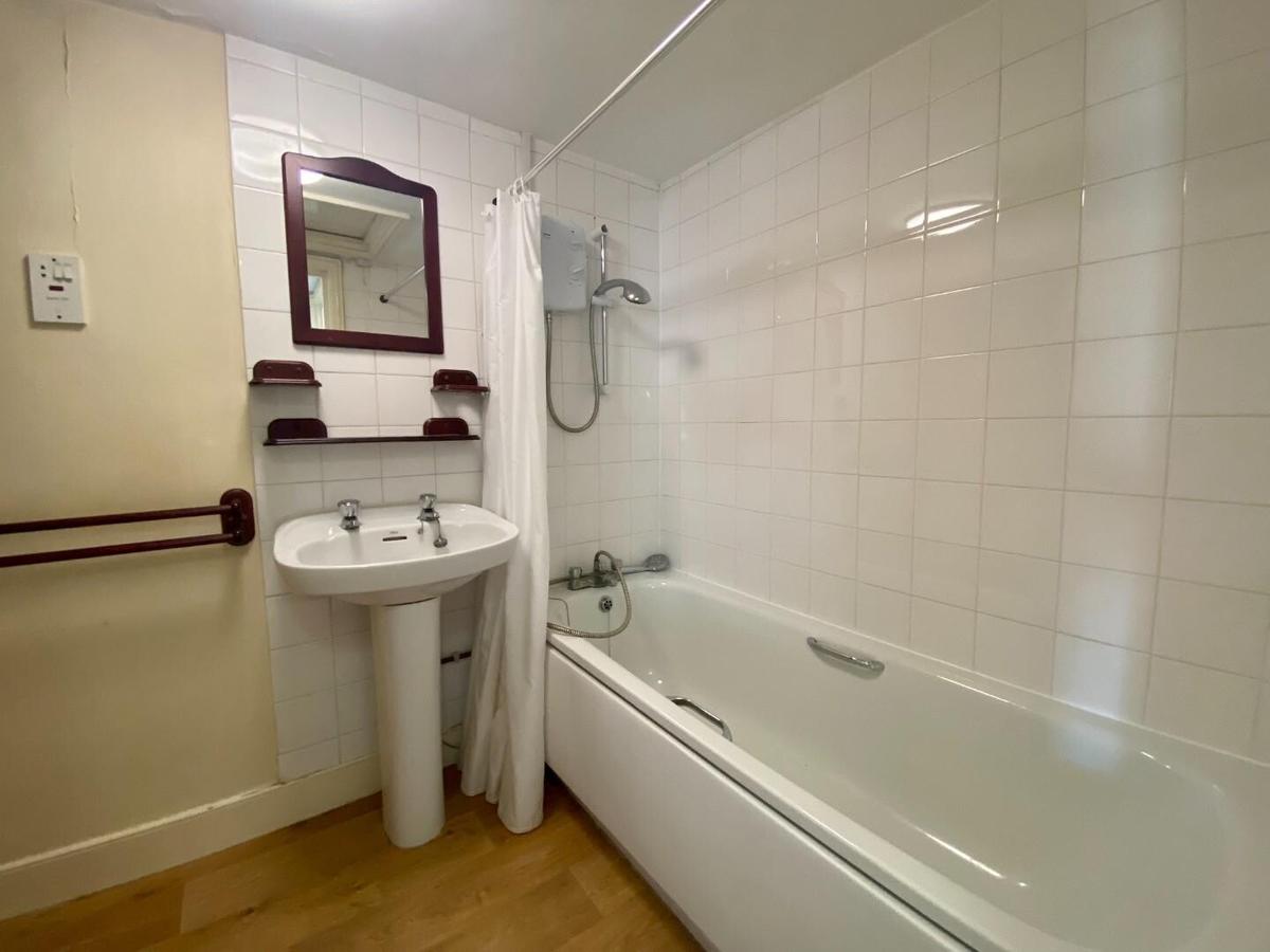 2 bedroom apartment for rent Brock Street, Bath, BA1 2LN UniHomes