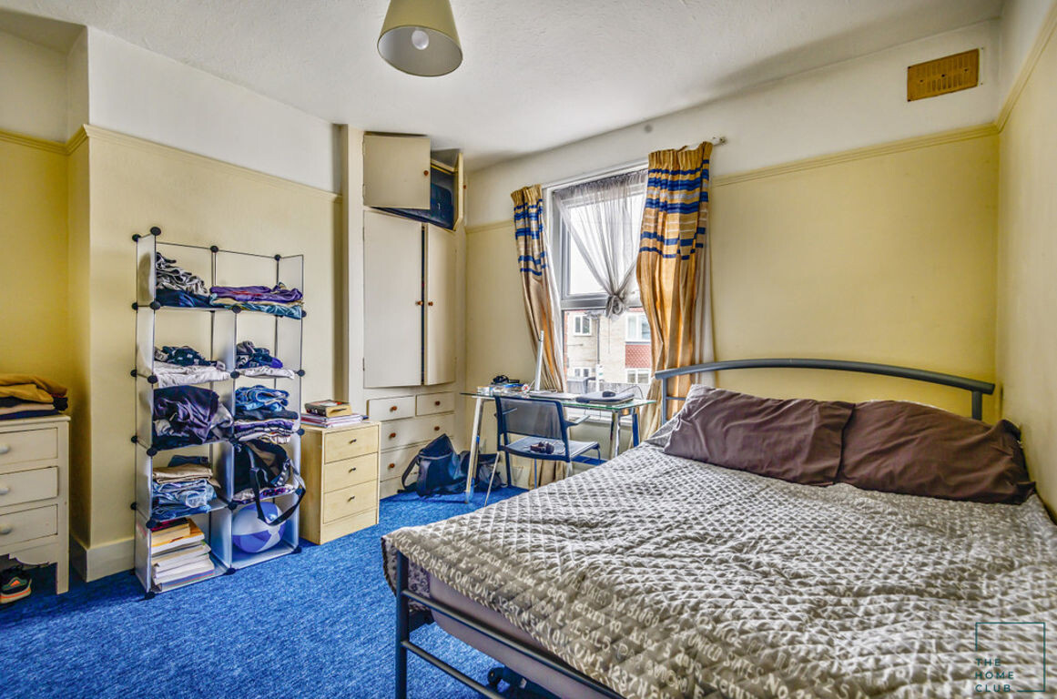 4 bedroom house for rent Guildford Park Road, Surrey, GU2 7NF UniHomes