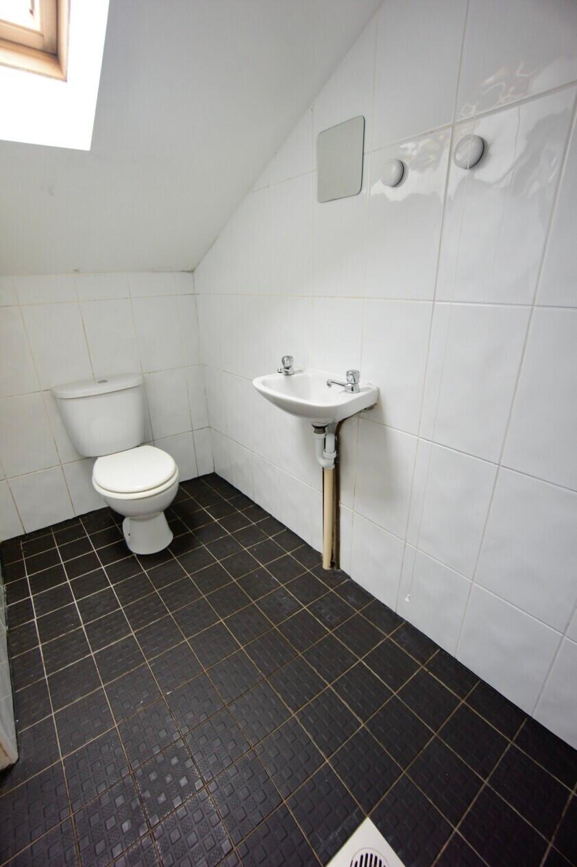 4 bedroom apartment for rent Glossop Road, Sheffield, S10 2QE UniHomes