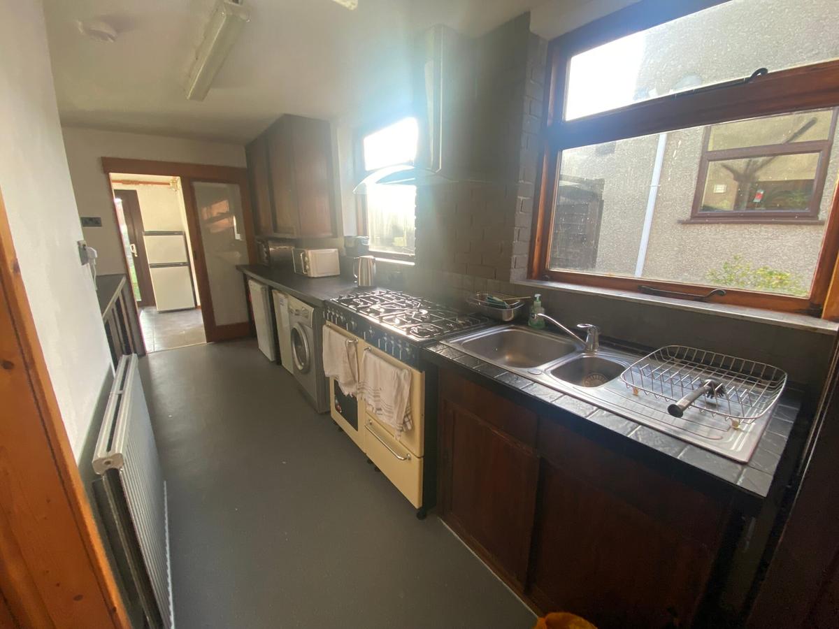 4 bedroom house for rent Mackie Grove Bristol, BS34 7NG UniHomes