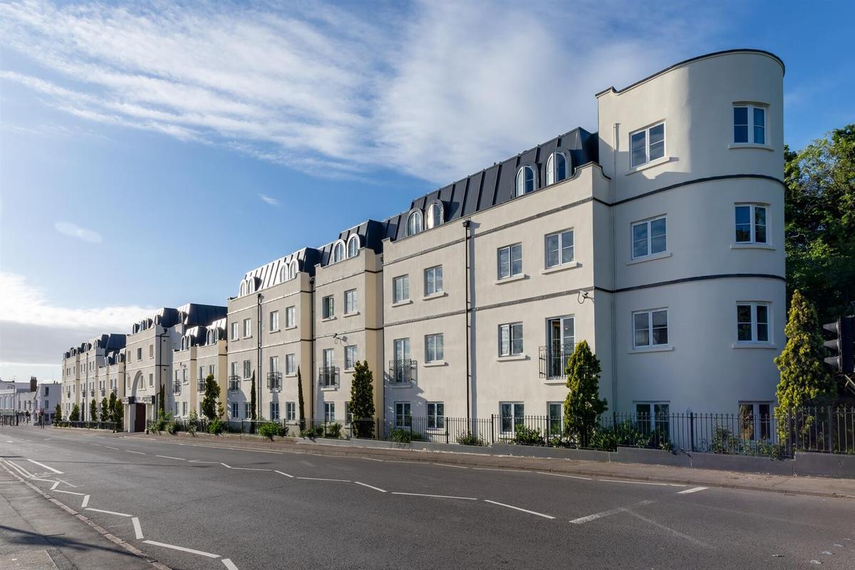 Cv31 6 bedroom apartment for rent Station House Leamington Spa, CV31 3NS ...