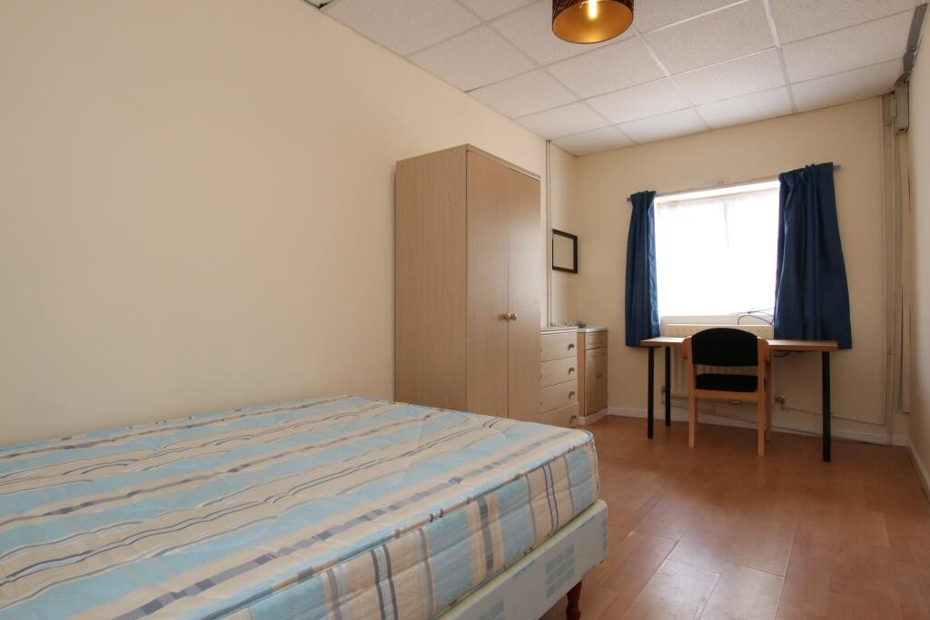 6 bedroom house for rent Clarendon Park, Leicester, LE2 1TE UniHomes