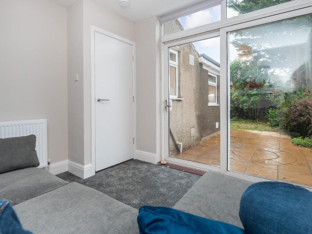 4 bedroom house for rent Station Avenue Fishponds, Bristol, BS16 2DU