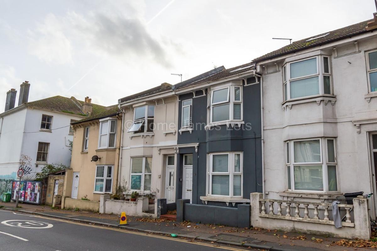 6 bedroom house for rent Beaconsfield Road, Brighton, BN1 4QJ UniHomes