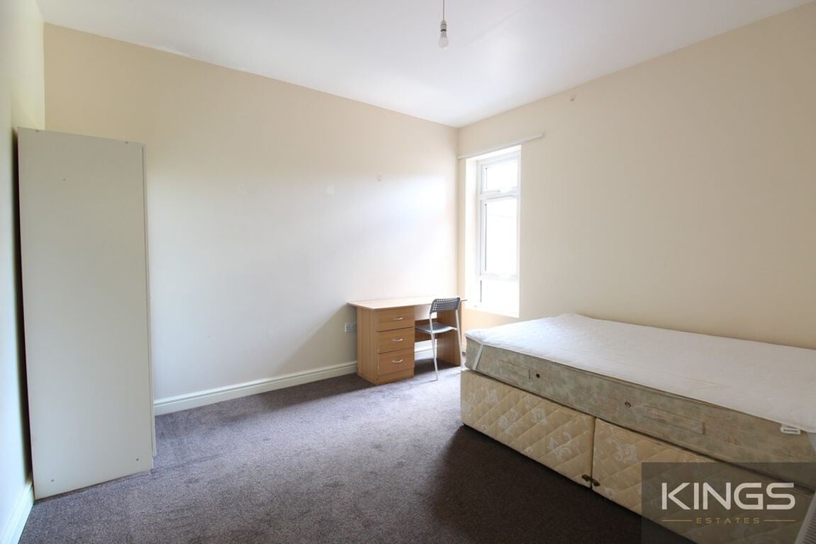 7 bedroom house for rent Sirdar Road, Southampton, SO17 3SJ UniHomes