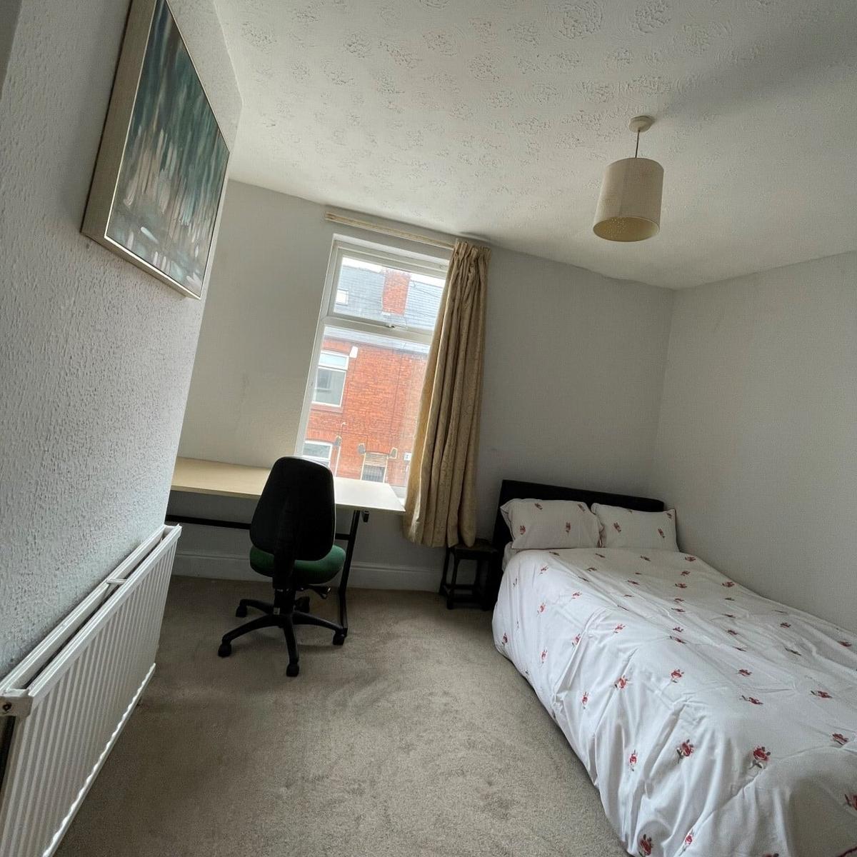 4 bedroom house for rent Langdon Street, Sheffield, S11 8BH UniHomes