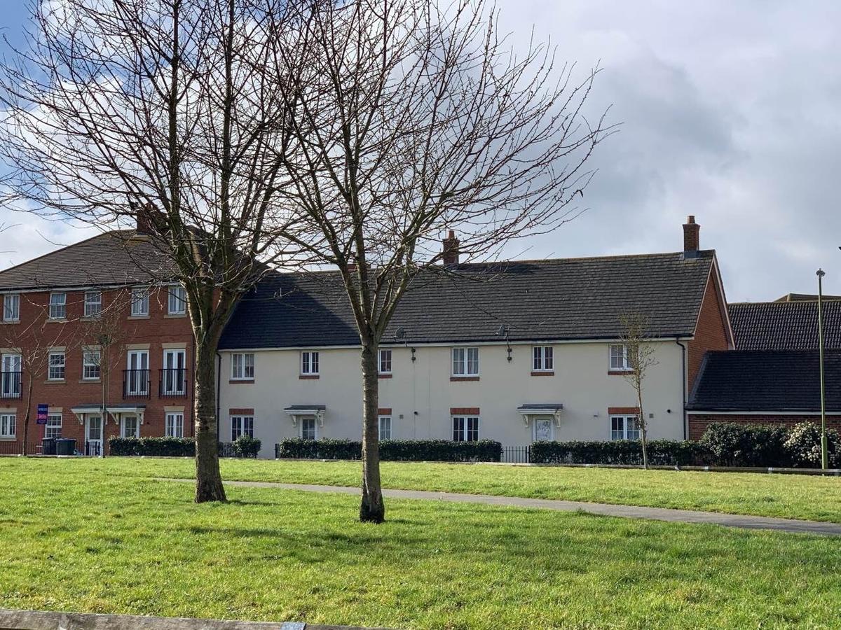 3 bedroom apartment for rent Chipmunk Chase, Hertfordshire, AL10 9GH UniHomes