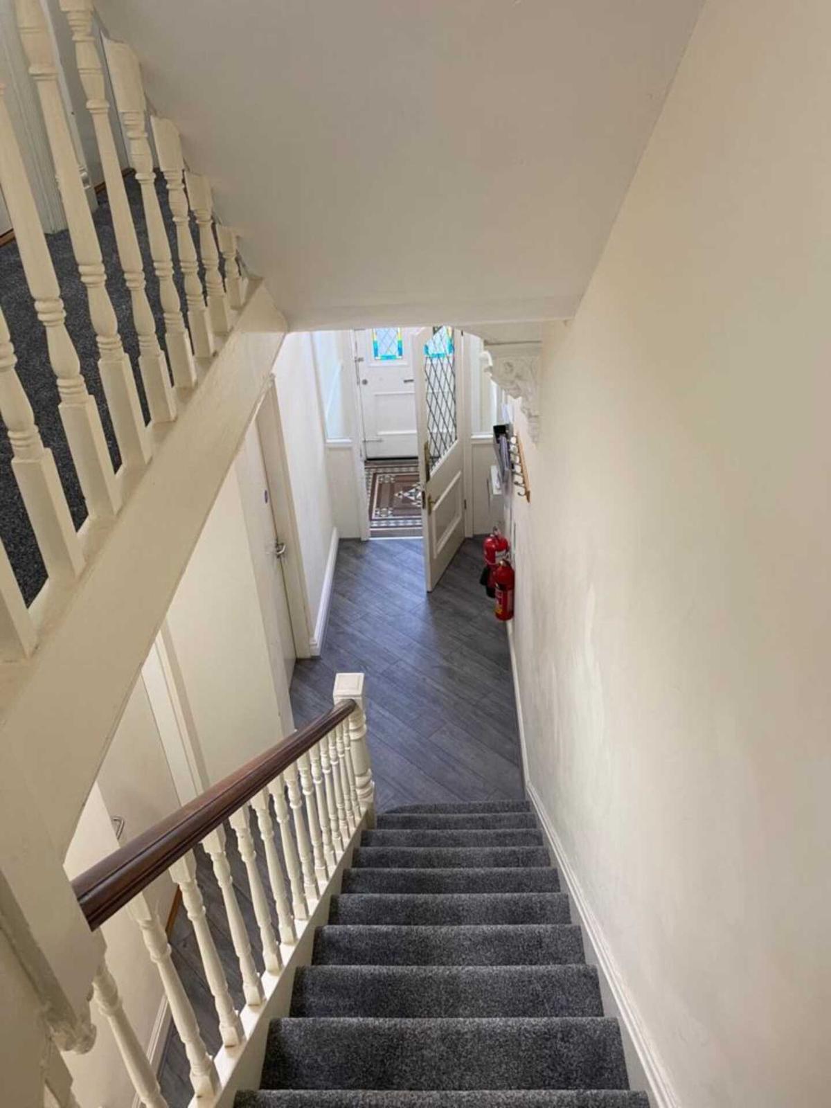 6 bedroom house for rent Arundel Avenue Wavertree, Liverpool, L17 2AU