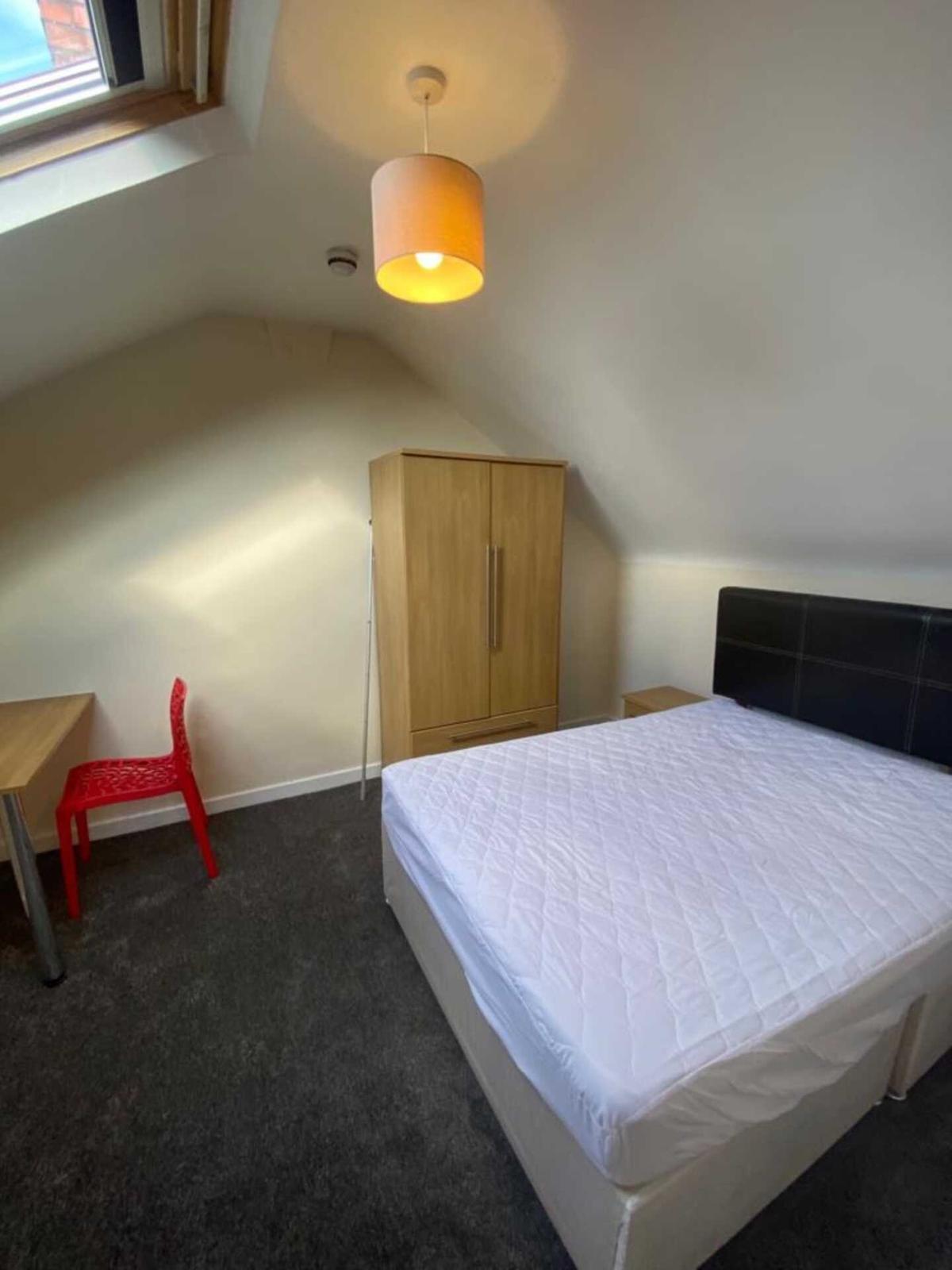 6 bedroom house for rent Arundel Avenue Wavertree, Liverpool, L17 2AU