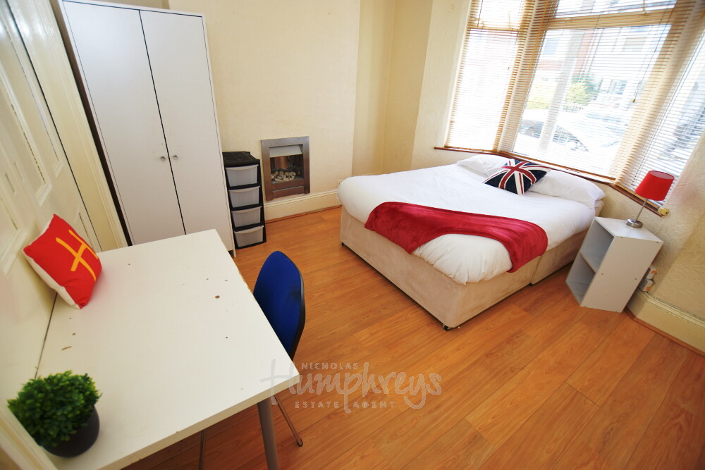 5 bedroom house for rent Adams Avenue, 24/25, Northampton, NN1 4LQ