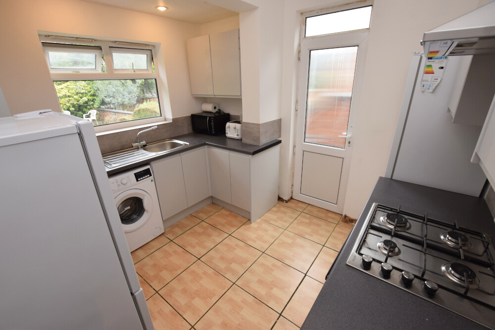 5 bedroom house for rent Adams Avenue, 24/25, Northampton, NN1 4LQ